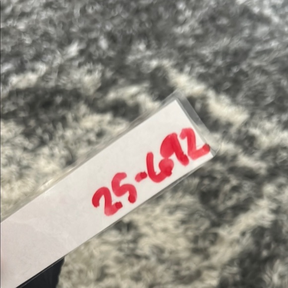 Quince Black Boxy Sleeveless Tank Top - Picture 4 of 4